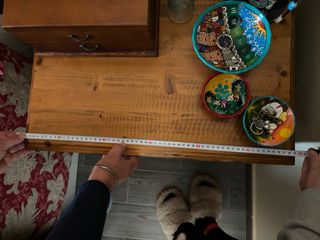 Comodino in legno massello stile messicano