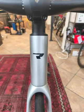 Bicicleta de carretera conor rush