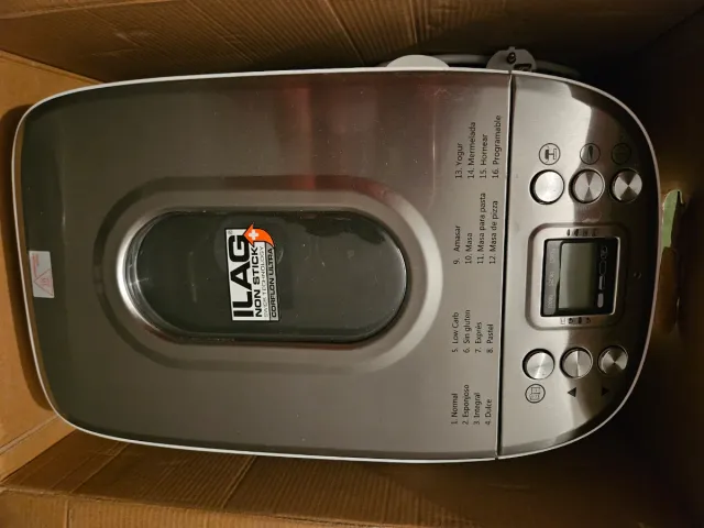 Panificadora Silvercrest Automática 850W