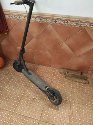 Patinete Eléctrico Negro