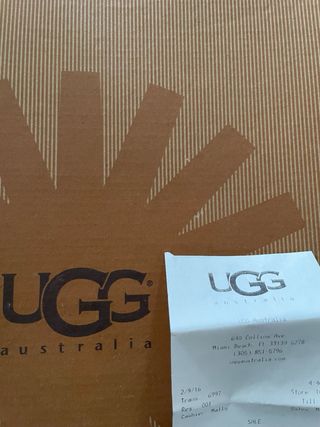 UGG mini