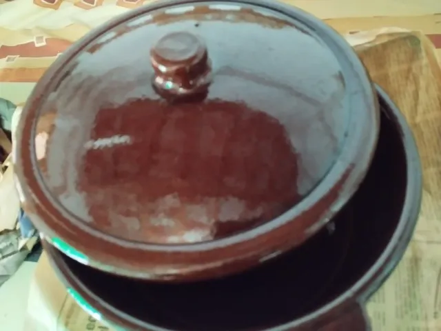 Casseruola grande in terracotta