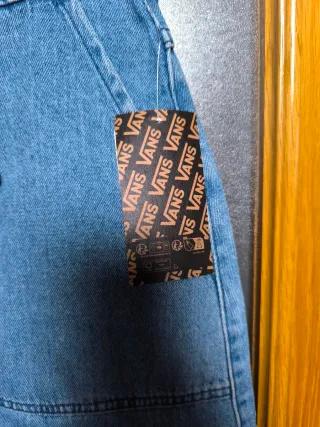 Falda vaquera VANS nueva