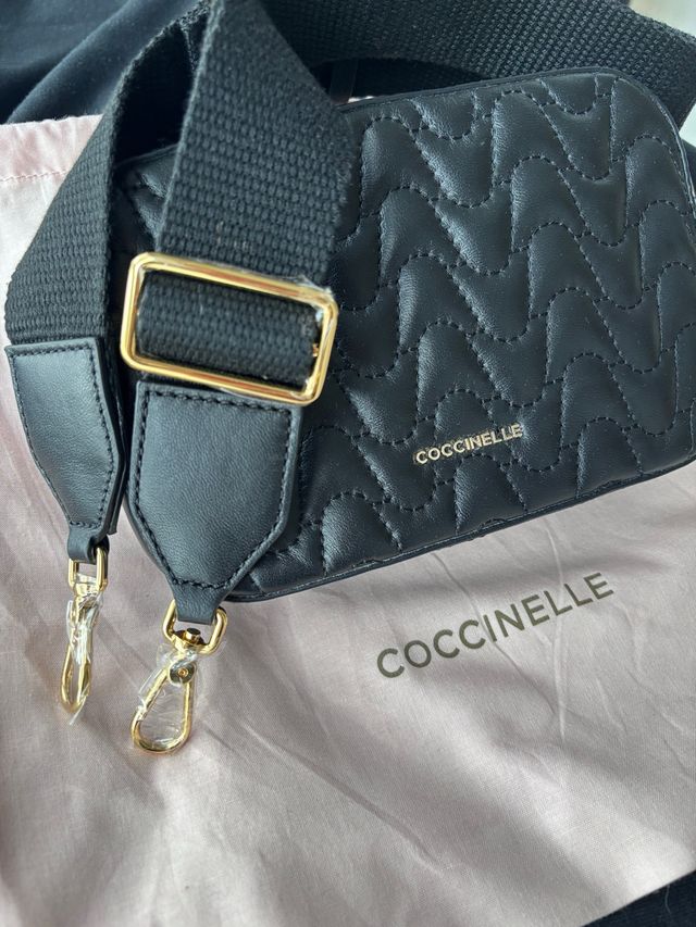 Bolso Coccinelle Negro Acolchado