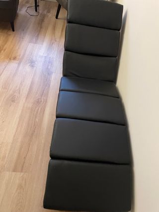 Divano nero in similpelle Dimensioni: 186 x 55 x 89