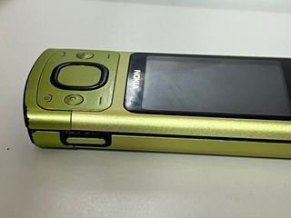 Nokia 6700s de yoigo