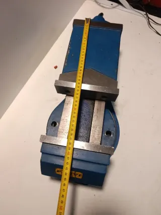 Mordaza giratoria Fervi