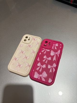 Cover iPhone 12 con fiocchi
