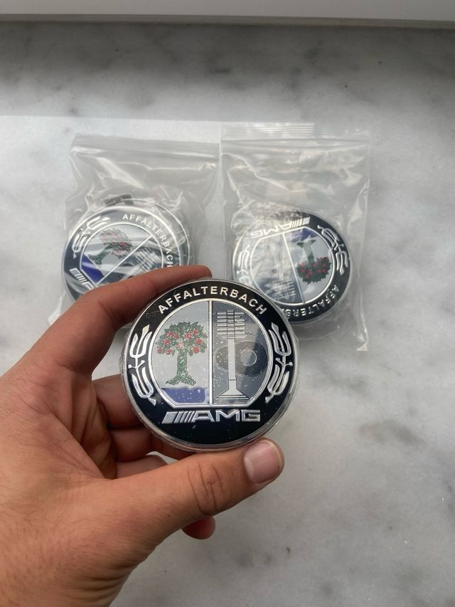 4 Tapabujes Mercedes Benz AMG 75mm