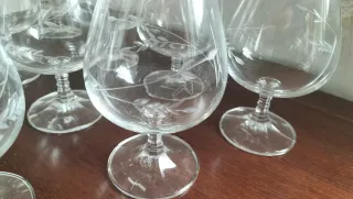 Conjunto 9 copas coñac vidrio tallado