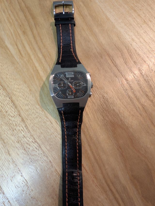 Reloj Radiant con Correa de Piel