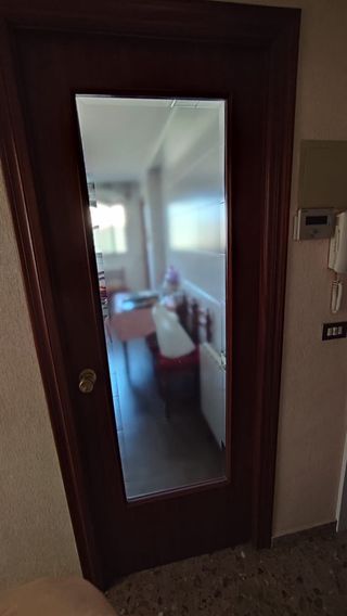 Puerta madera con cristal cocina