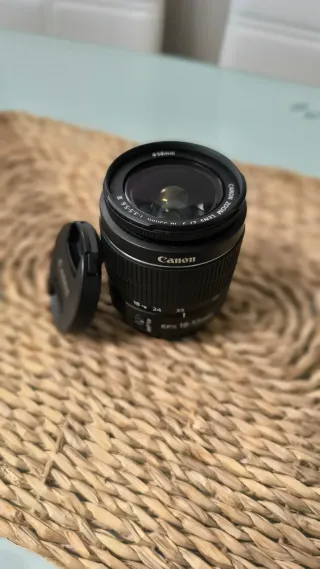 Cámara Canon EOS 200D + 3 Objetivos