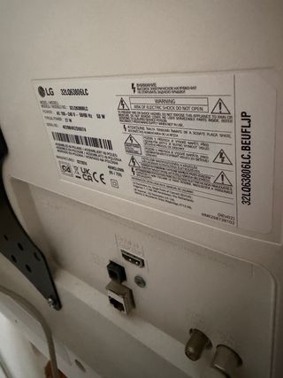 TV LG 32 32LQ63806LC Smart TV. Blanco.