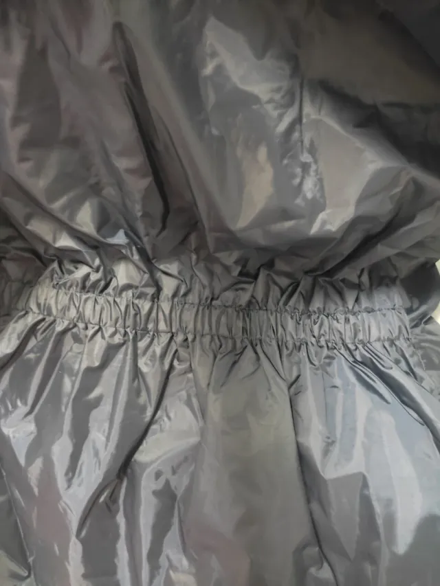 Abrigo de trabajo Talla L  NUEVO