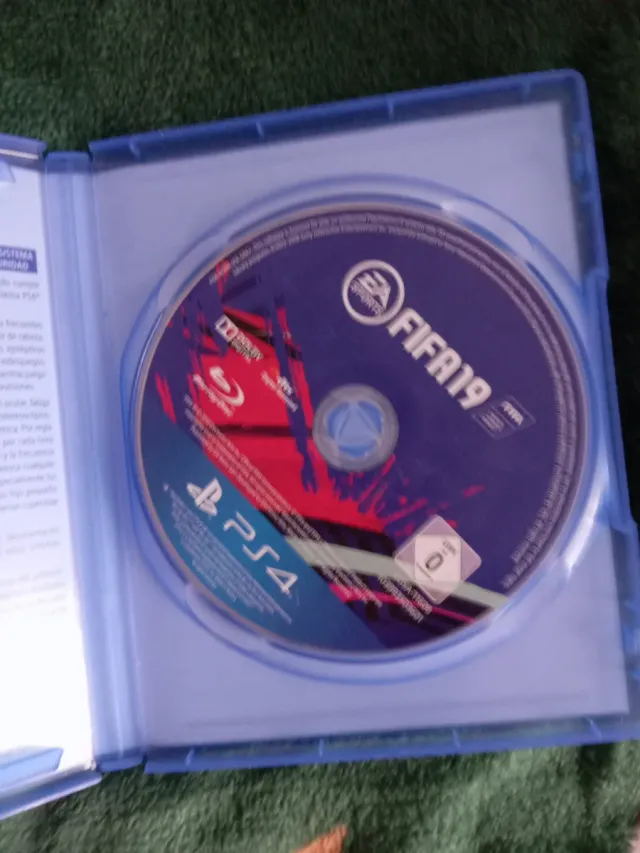 FIFA 19 PS4 Edición Azul Cristiano