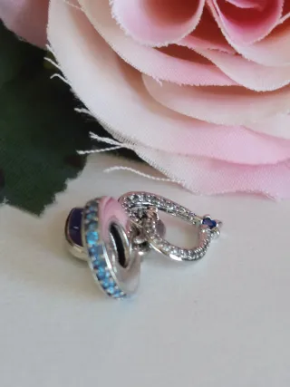 Pandora Corazón Azul y Estrellas