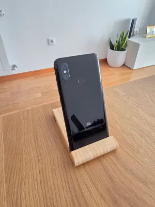 Xiaomi Mi 8