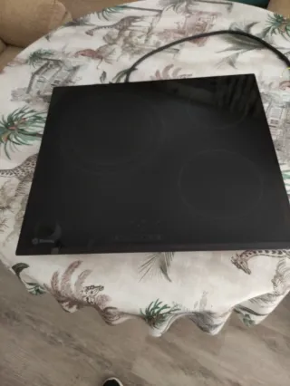 Placa vitrocerámica Balay casi nueva...