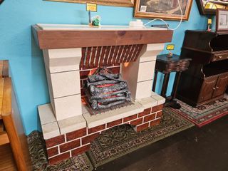 Lareira em madeira e tampo em pedra - óptimo estad