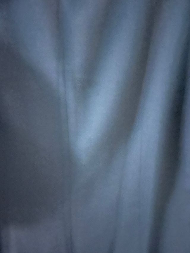 Vestido negro fiesta manga abullonada