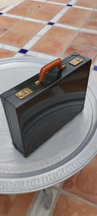 Elegante portadocumenti Hermes Nero e Marrone