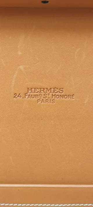 Elegante portadocumenti Hermes Nero e Marrone