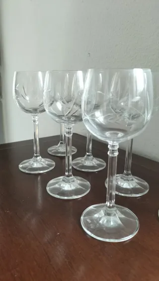 12 Copas Vino Vidrio Tallado