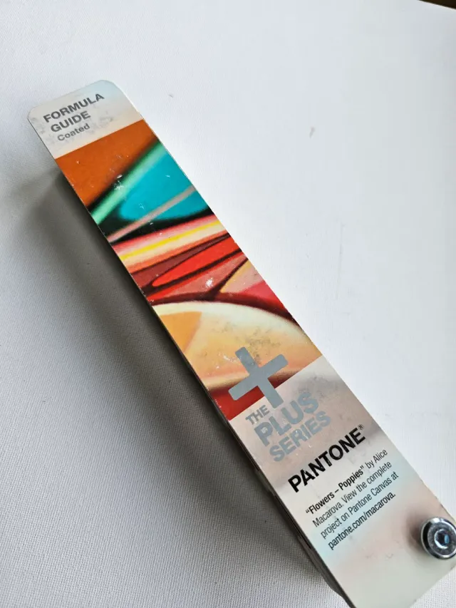 Pantone The Plus Series Guía Fórmula