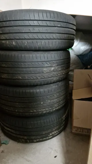 Llantas Volvo - Ford S60/V60 17" con neumatico 90%