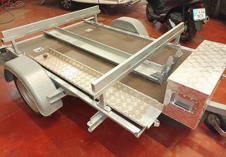 Remolque basculante moto multiusos