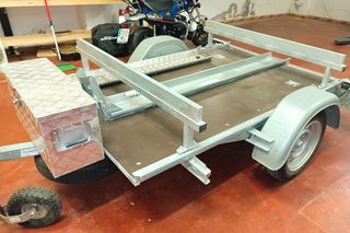 Remolque basculante moto multiusos