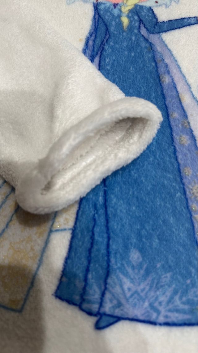 Jersey polar Frozen talla 3/4