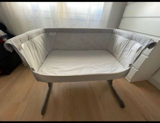 Cuna colecho Chicco next to me