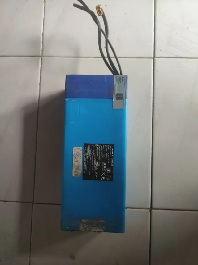 Batería Patinete Eléctrico Azul