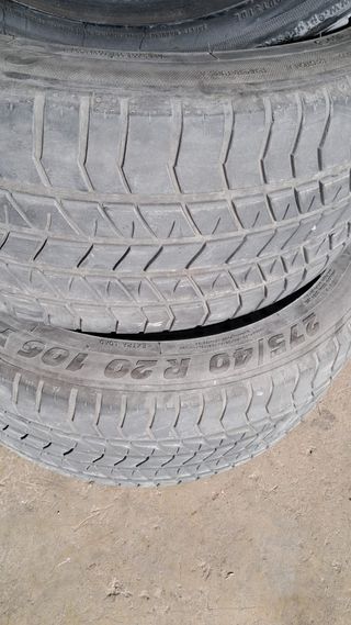 2 Neumáticos 275/40 R20