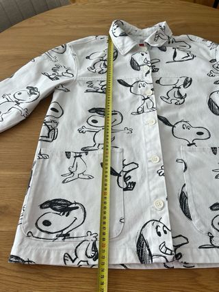 Chaqueta vaquera Snoopy blanca