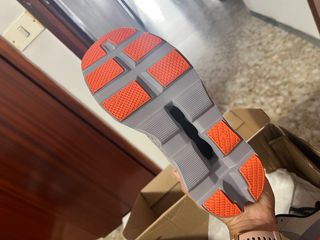 Zapatillas On Running Cloudtec Gris Naranja