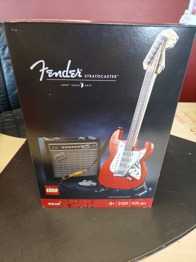 LEGO Chitarra Fender 21329