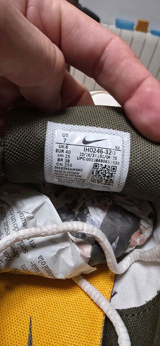 Zapatillas Nike P-6000 Verde y Blanco