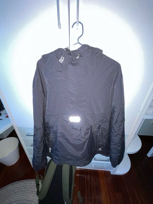 Chaqueta Anorak Negra