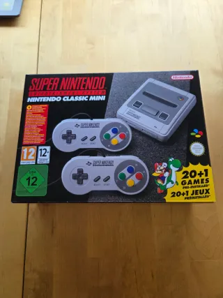 Super Nintendo Classic Mini + 2 Mandos