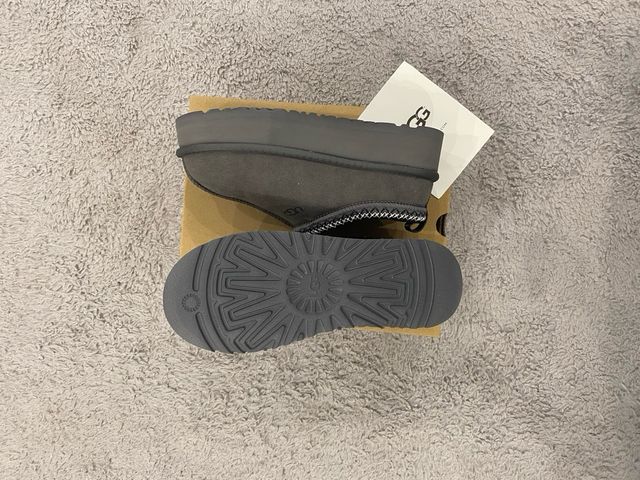 Ugg Tazz Grigio Taglia 39