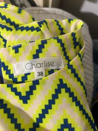 Vestido corto zigzag verde y amarillo