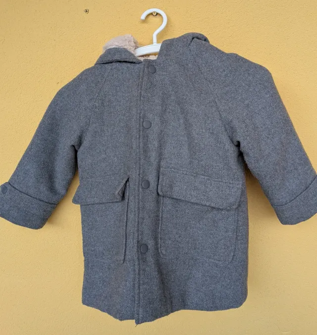 Trenca Zara niño gris