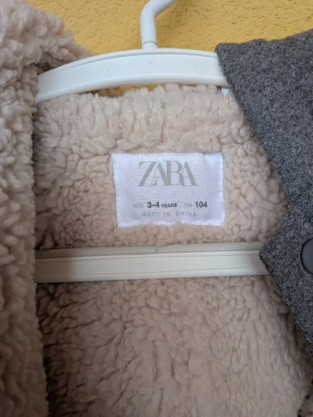 Trenca Zara niño gris