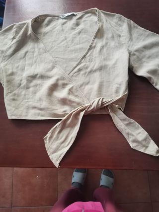 Camisa Zara nudo talla única beige