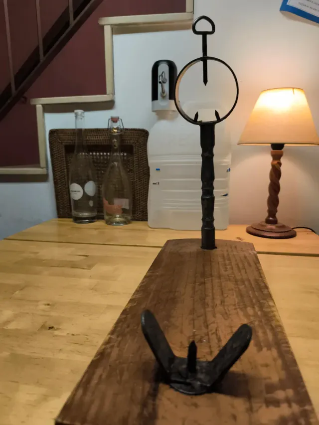 Jamonero madera y metal