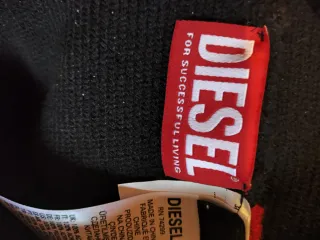 Berretto invernale Diesel a righe