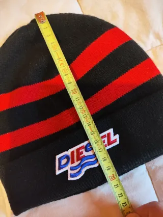 Berretto invernale Diesel a righe